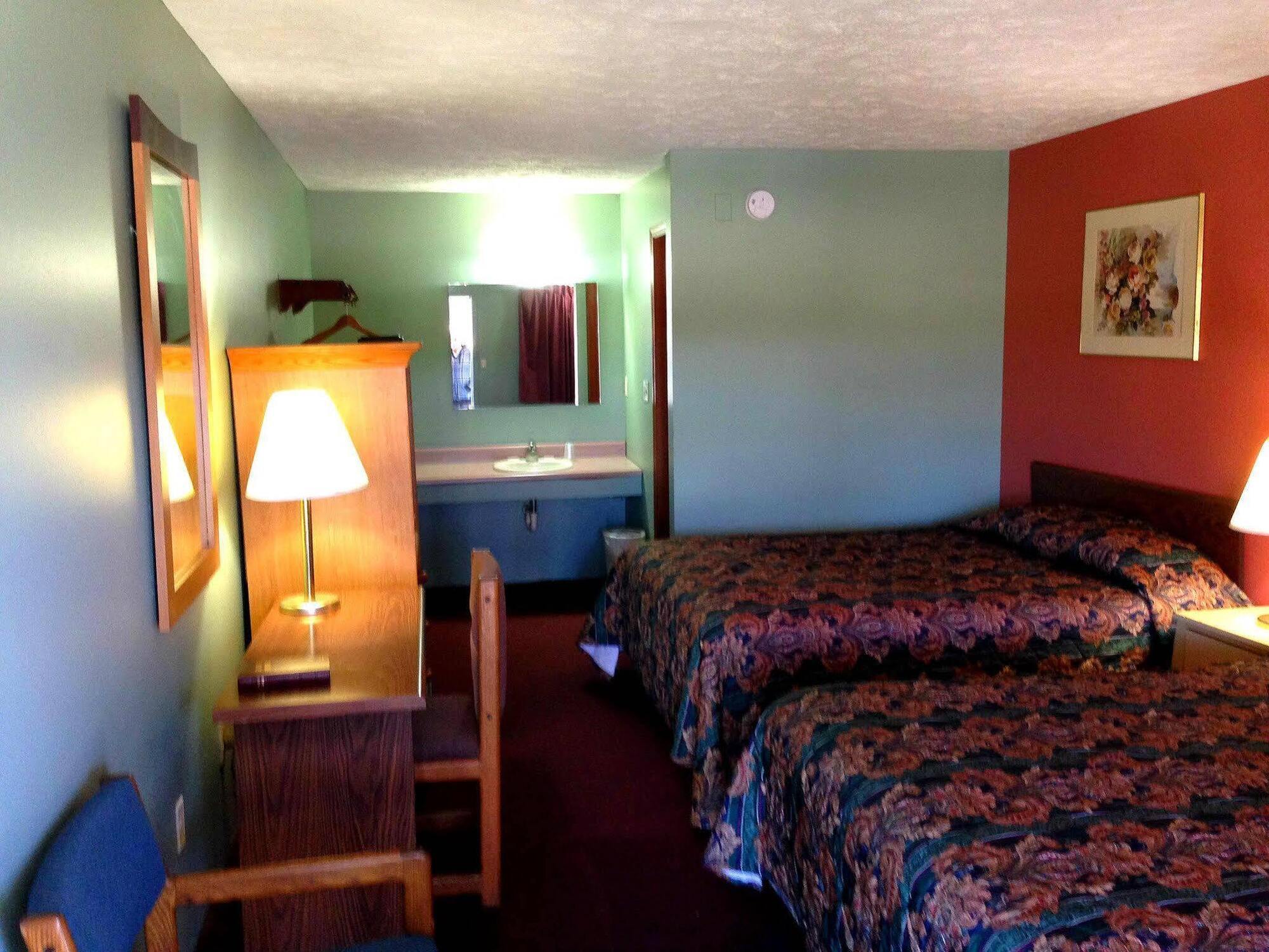 Key West Inn - Hobart Merrillville Bagian luar foto