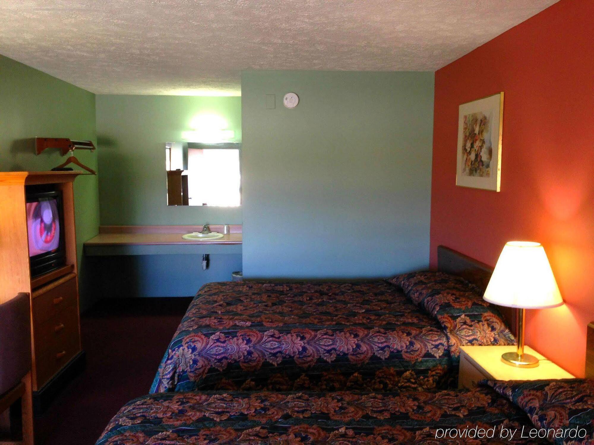 Key West Inn - Hobart Merrillville Bagian luar foto