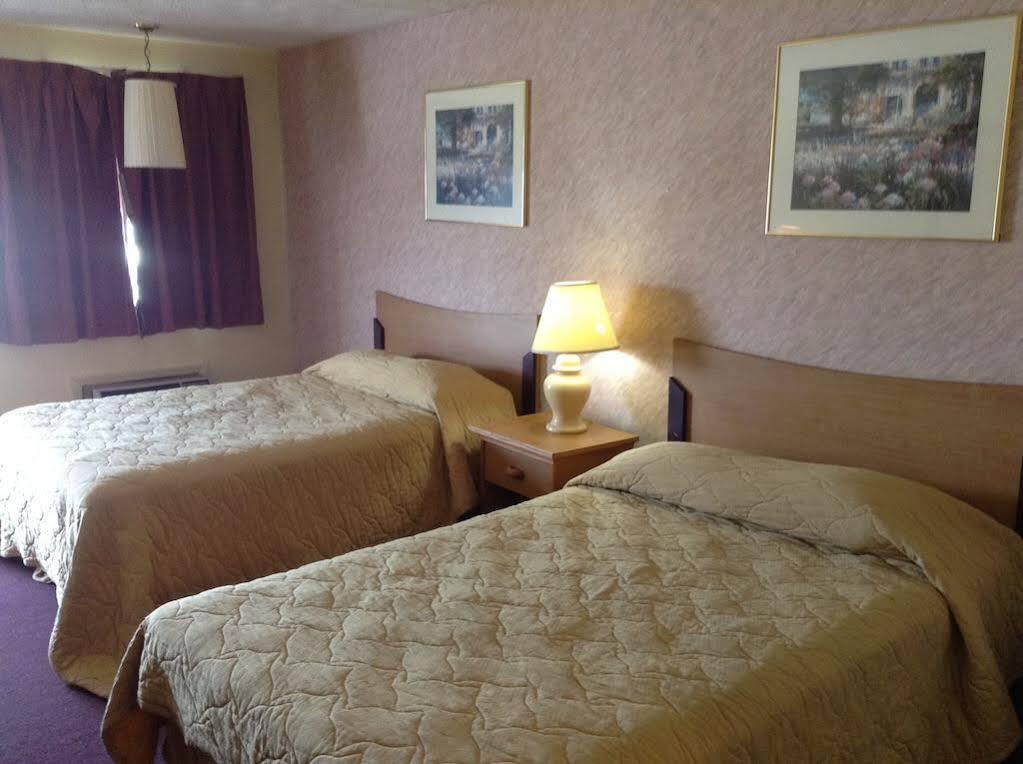 Key West Inn - Hobart Merrillville Bagian luar foto